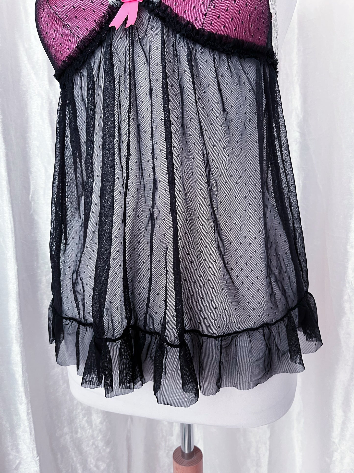 Cutest fairy mesh & pink bustier top 🖤