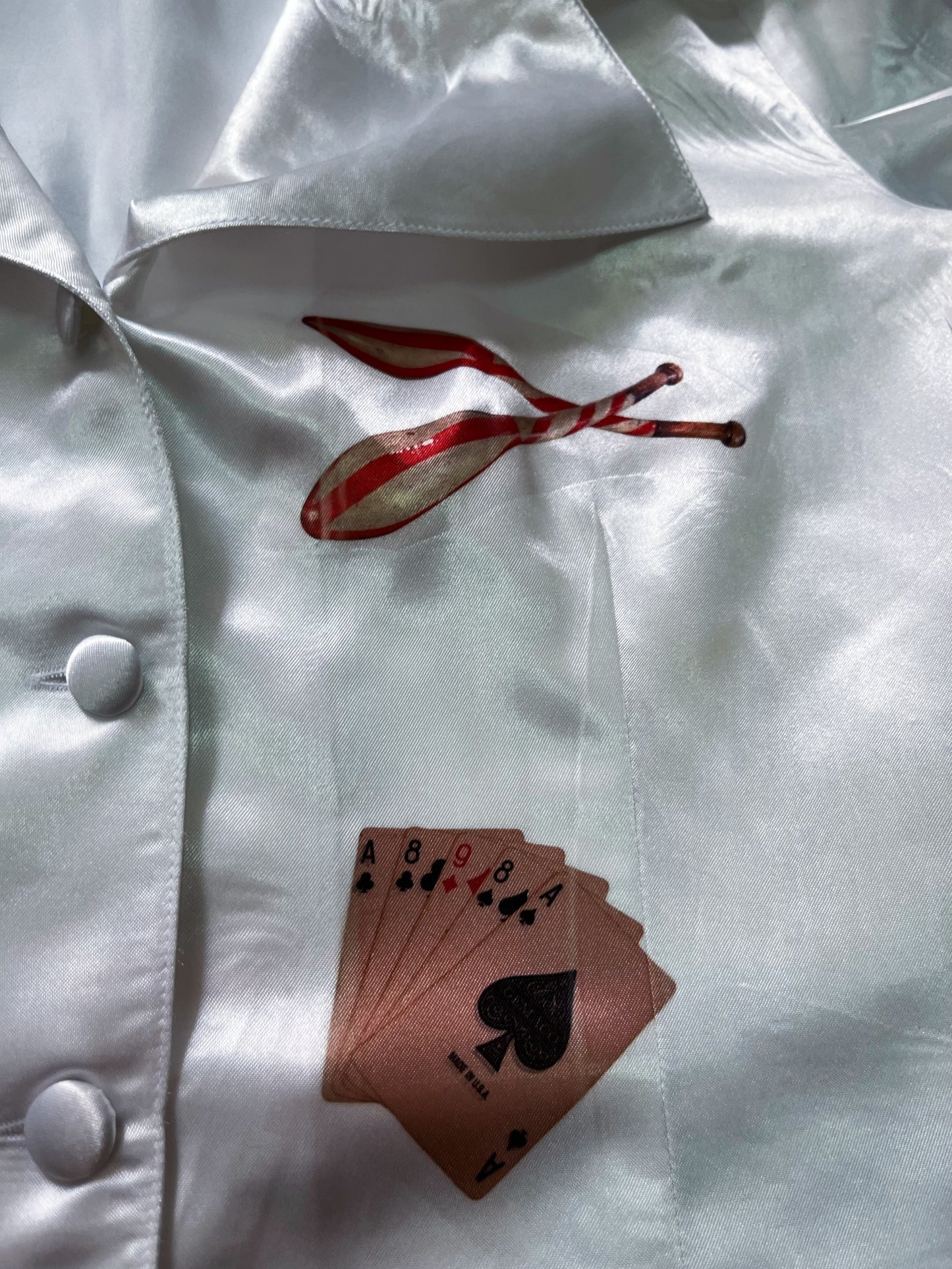 Into The Circus Reworked saten shirt ♦️🎪
