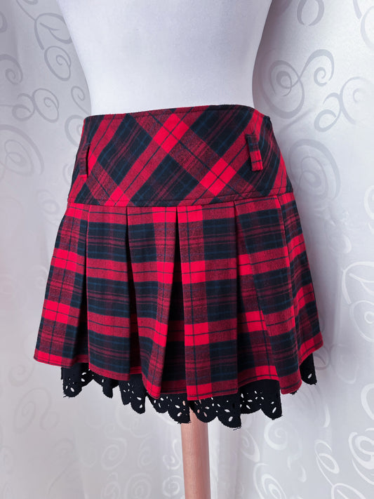 00βs plaid tartan red skirt with lining β€οΈπ«