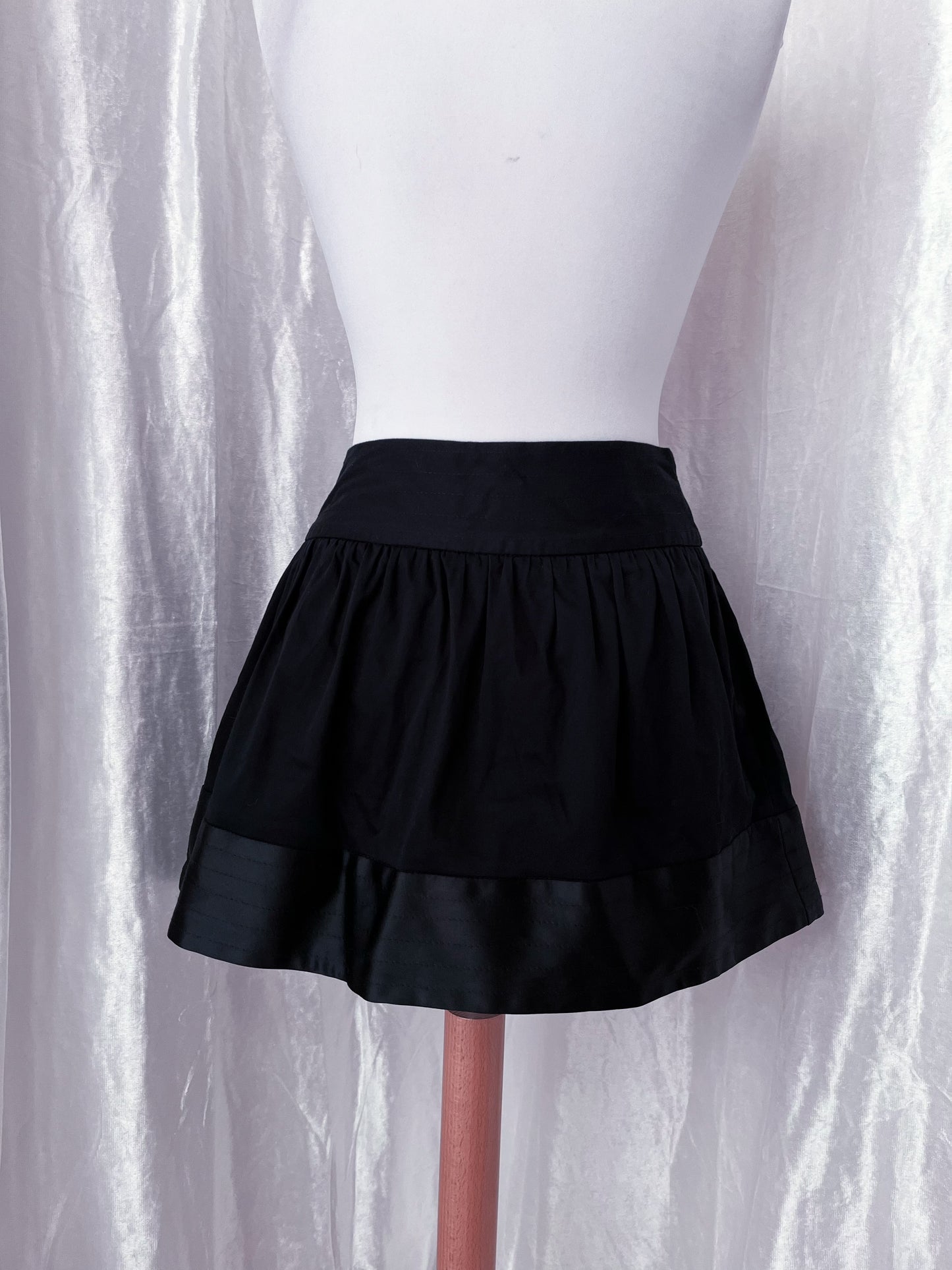 Miss Selfridge gothic cotton skirt 🎀🖤