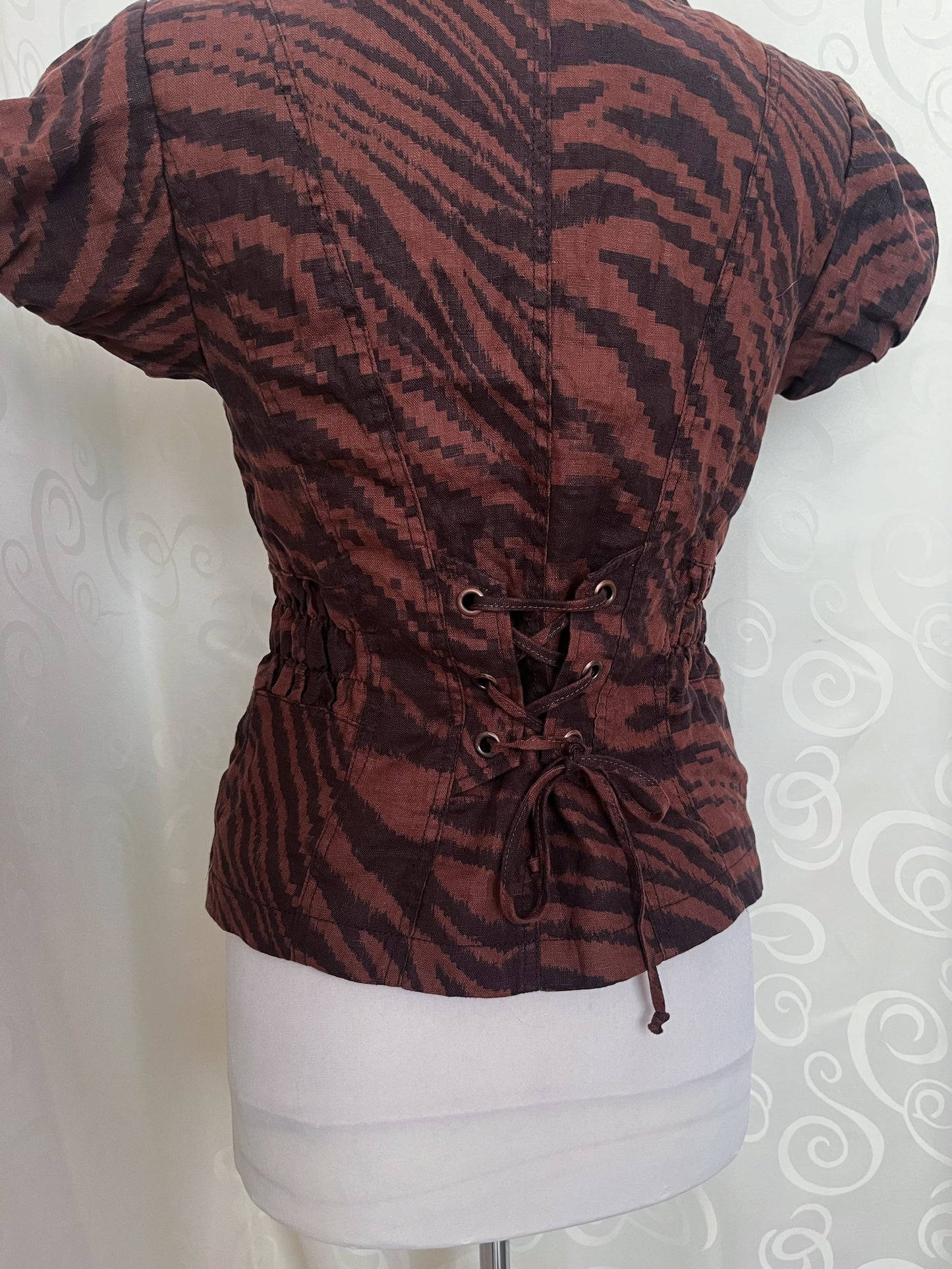 00’s whimsy zebra print brown jacket with lace-up detail 🦇🦓