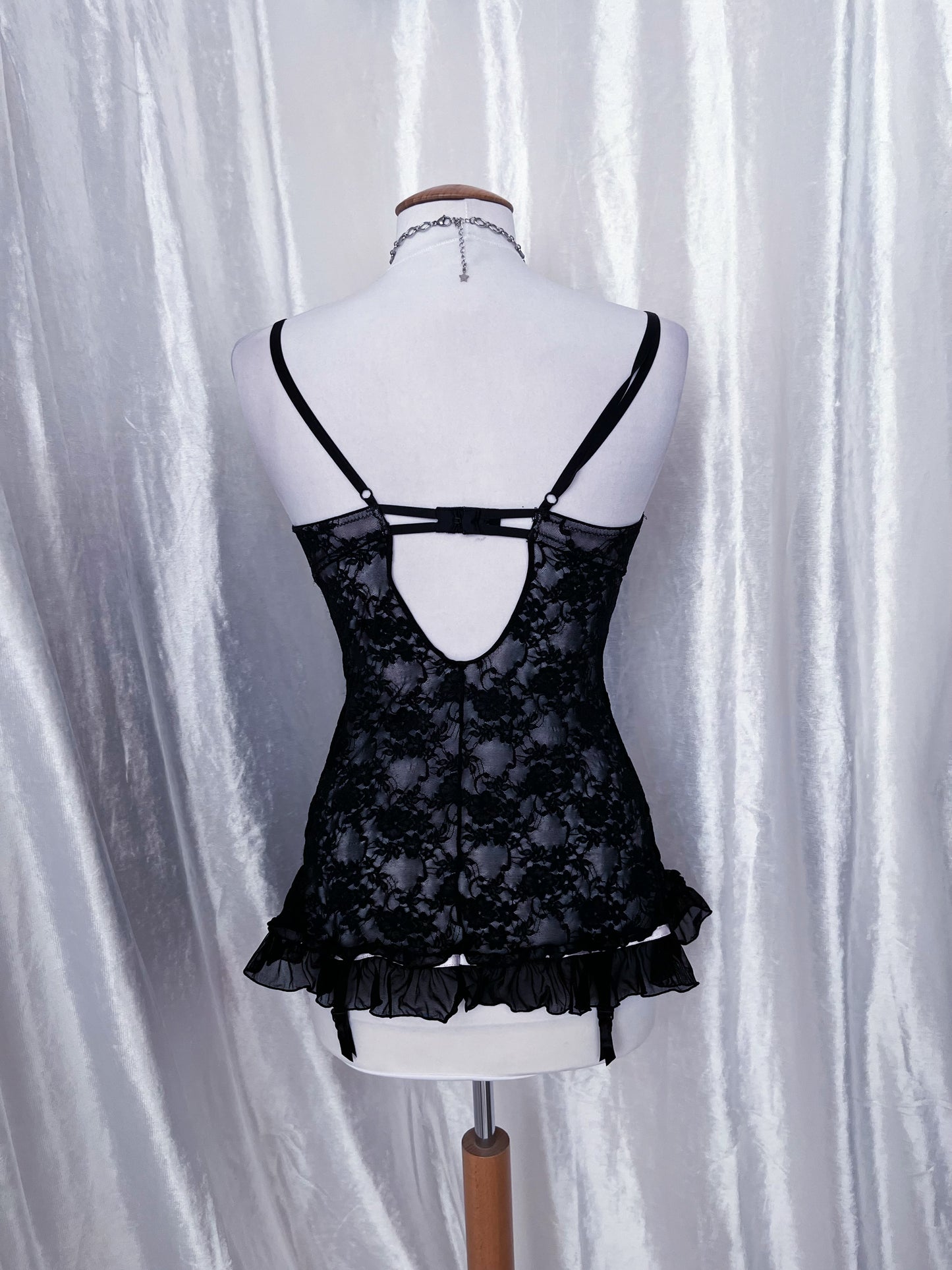 Dark fairy lace babydoll with garter detail ๐ง๐ฝโโ๏ธ