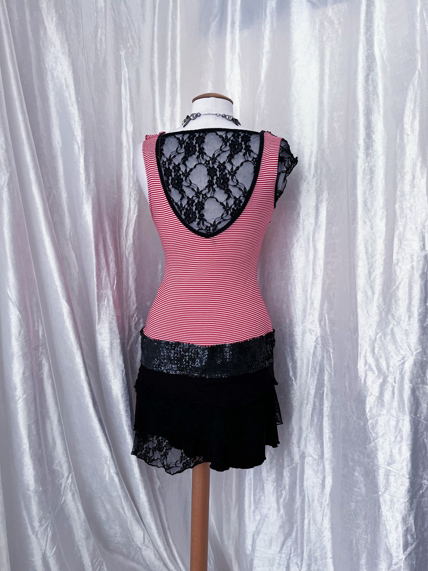 00’s iconic Scene/Emo dress