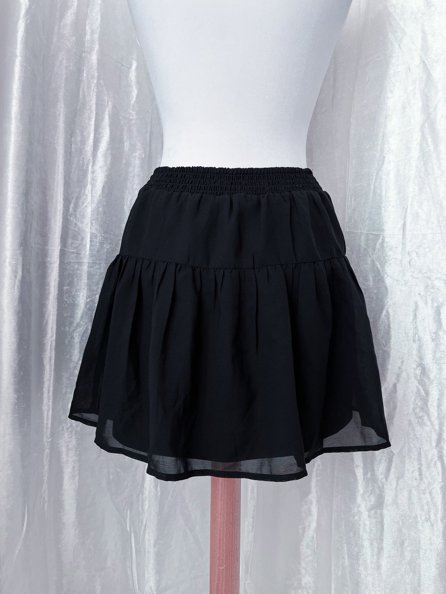 Gothic coquette mesh skirt 🕸️