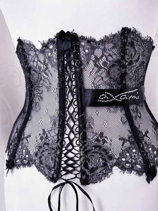 Whimsygoth stunning mesh & lacey waist corset ๐๐ธ๏ธ