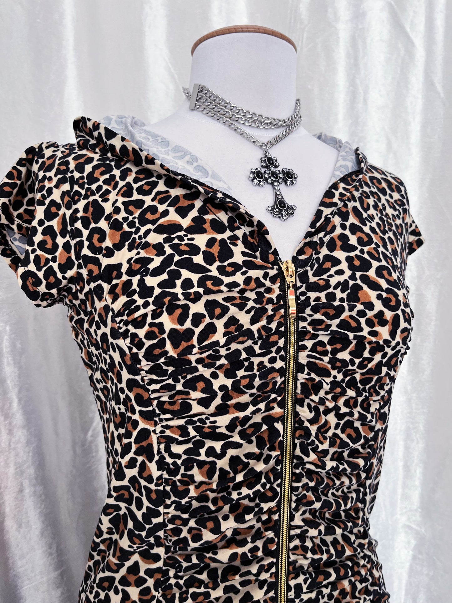 Punk short-sleeve zip-up jacket 🐆