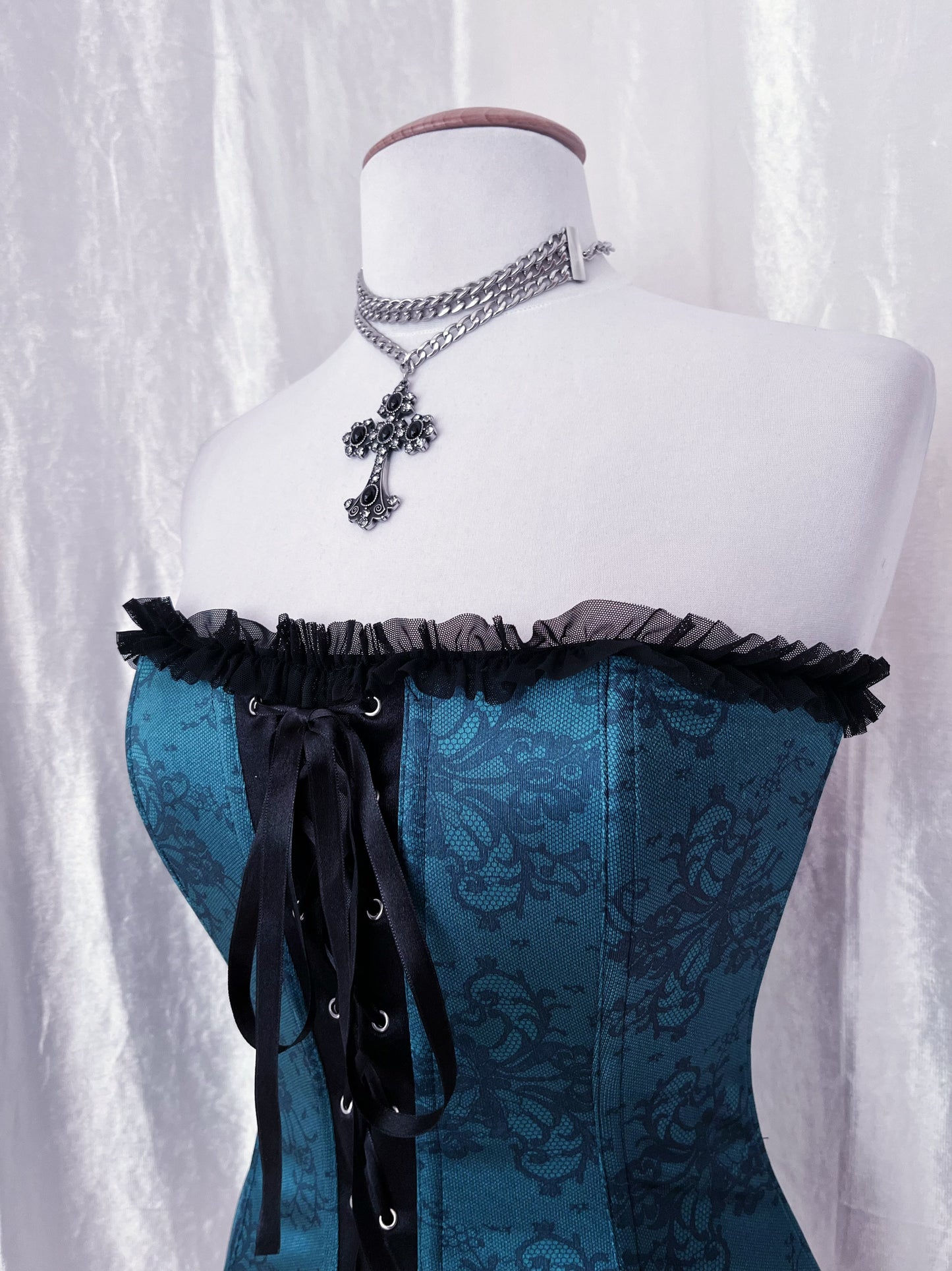 Iconic teal lace-up corset with mesh back 🕸️