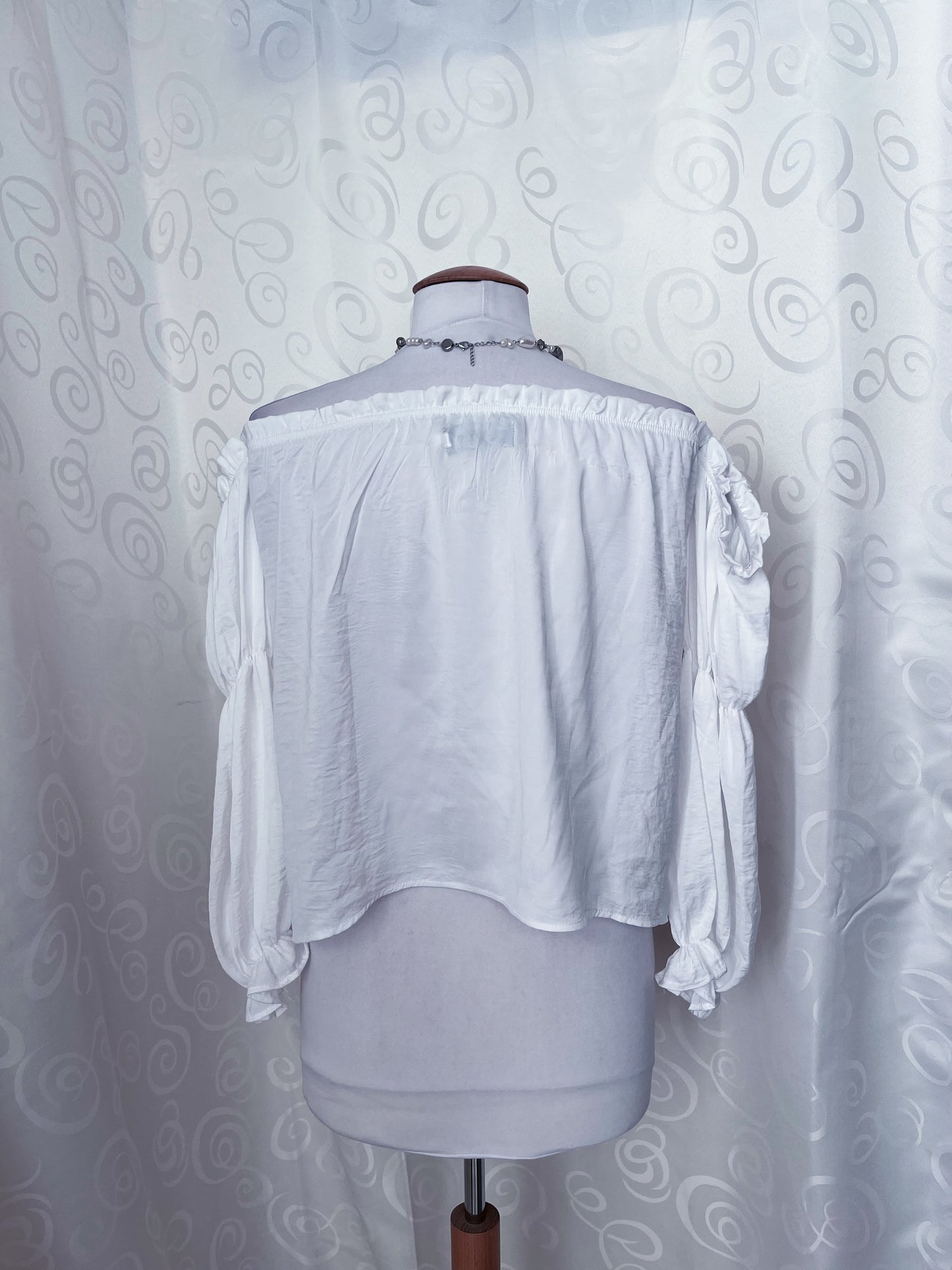 White Rabbit Reworked off shoulder shirt 🐇🕳