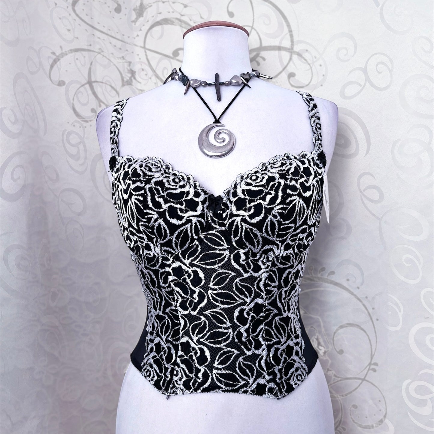 00’s whimsygoth embroidered corset 🪽🌀