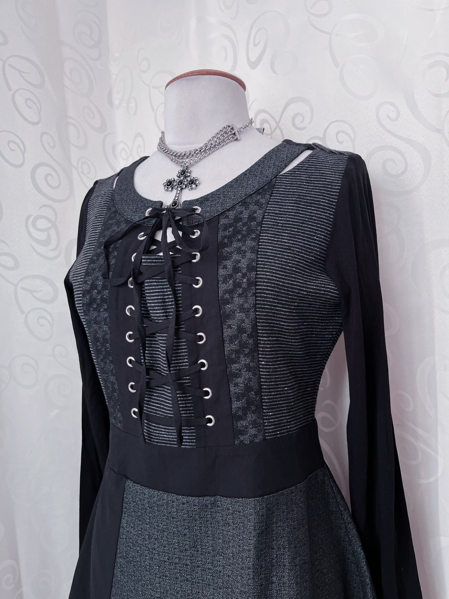 00’s Gothic lace-up patchwork dress 🦇
