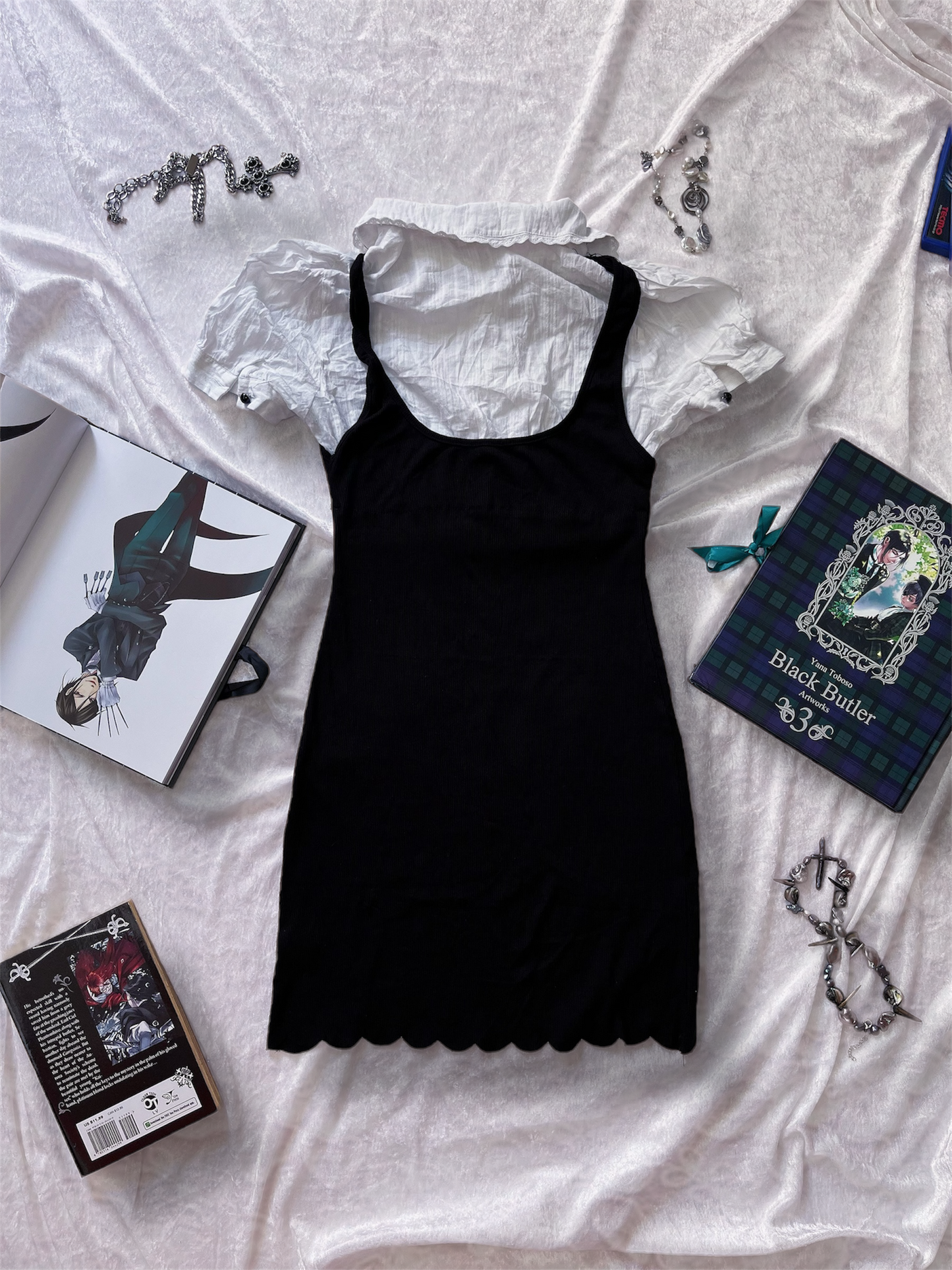 Dark coquette black dress with shirt & puff sleeves 🎼🎹
