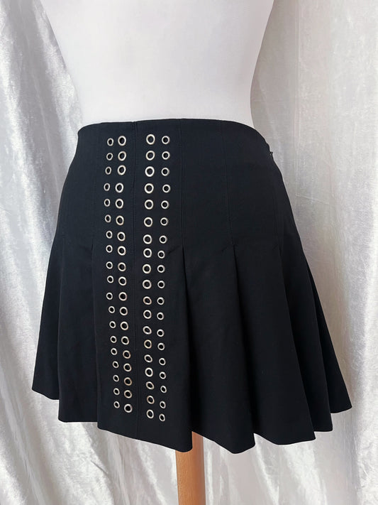 Deadstock Zara pleated alt skirt with rings detail π
