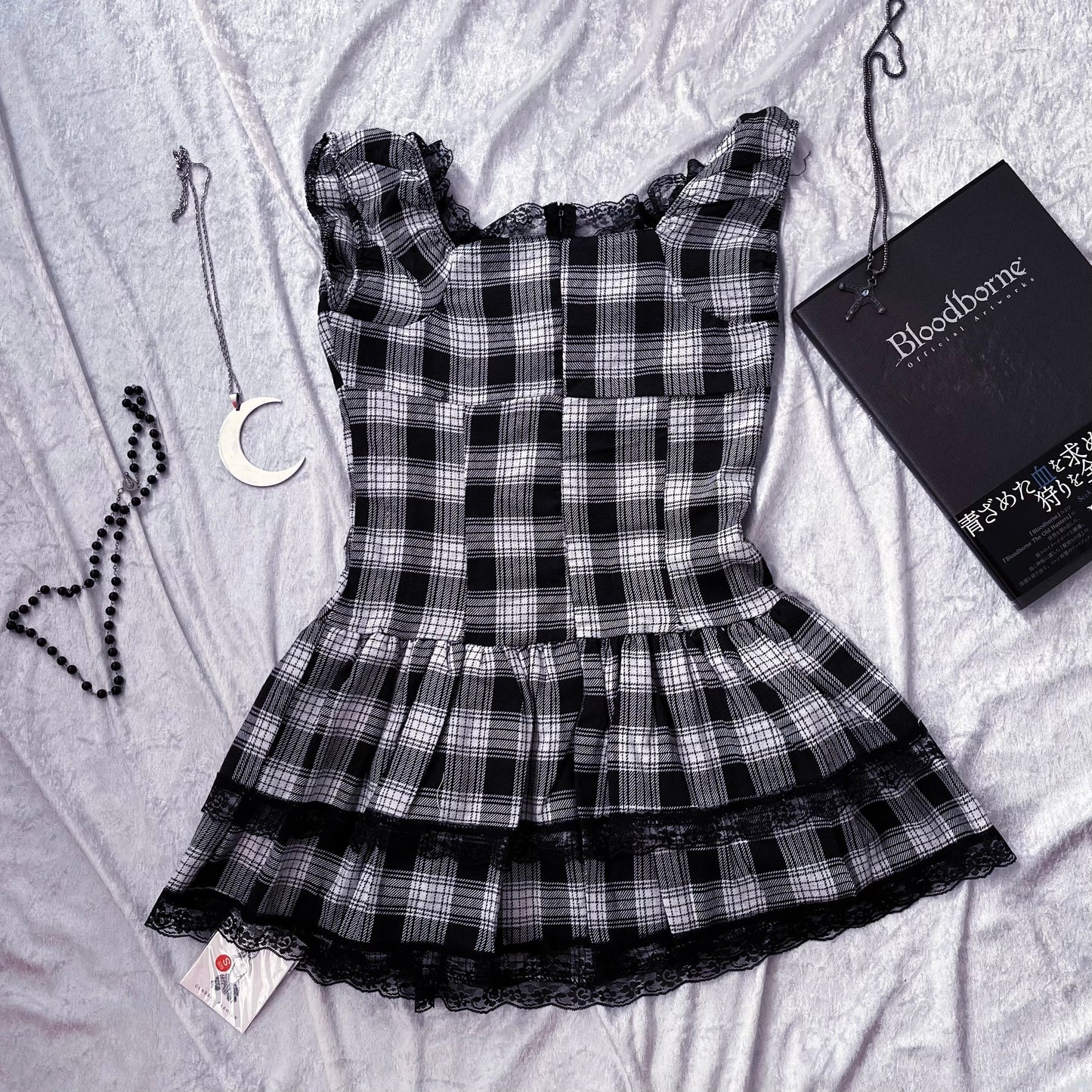 Dark Coquette / Jirai Kei style puffy layered tartan top with lace details ๐ท๏ธ๐๏ธ