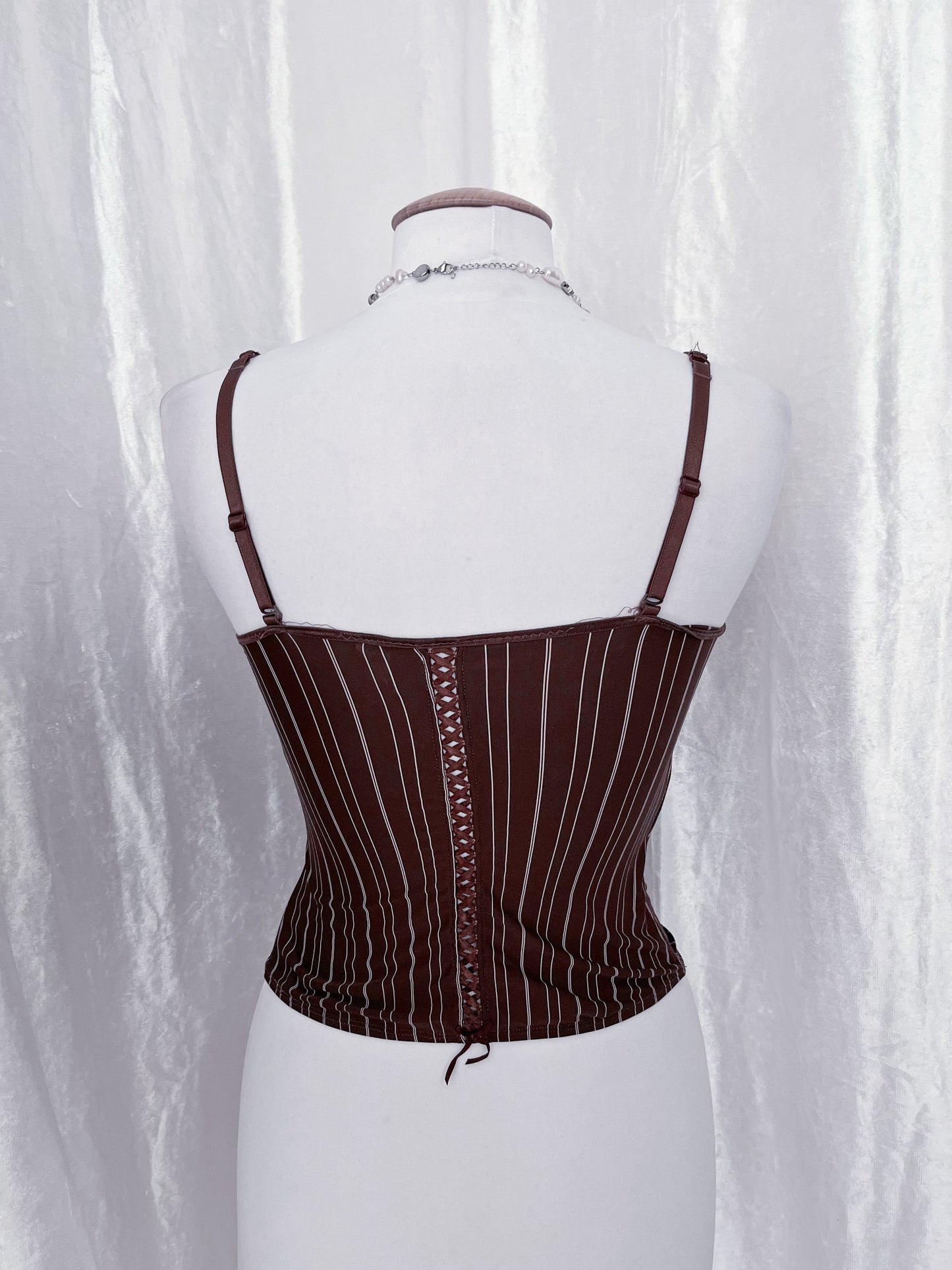 Cottage / coquette striped bustier top with lace up detail on the back ๐