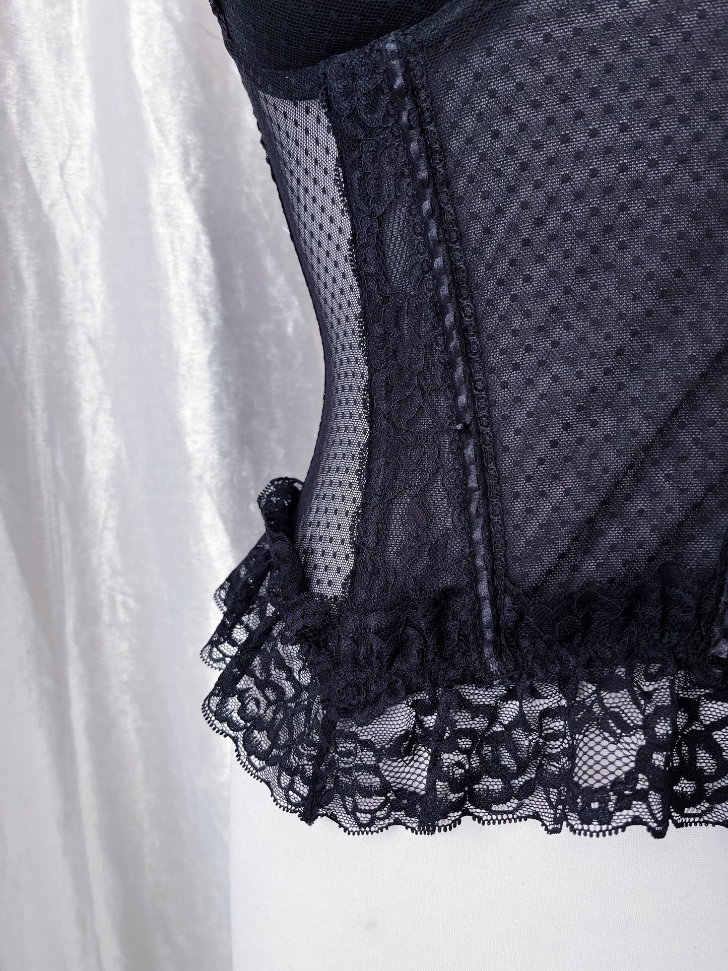 Gothic lace corset top 🖤🌑