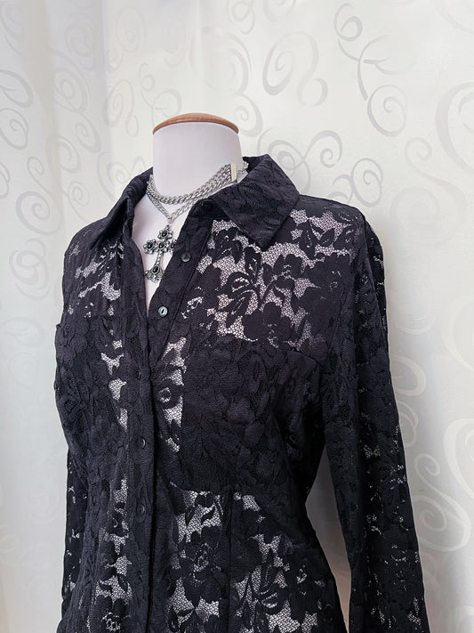 Iconic Gothic lacey black shirt π·οΈ