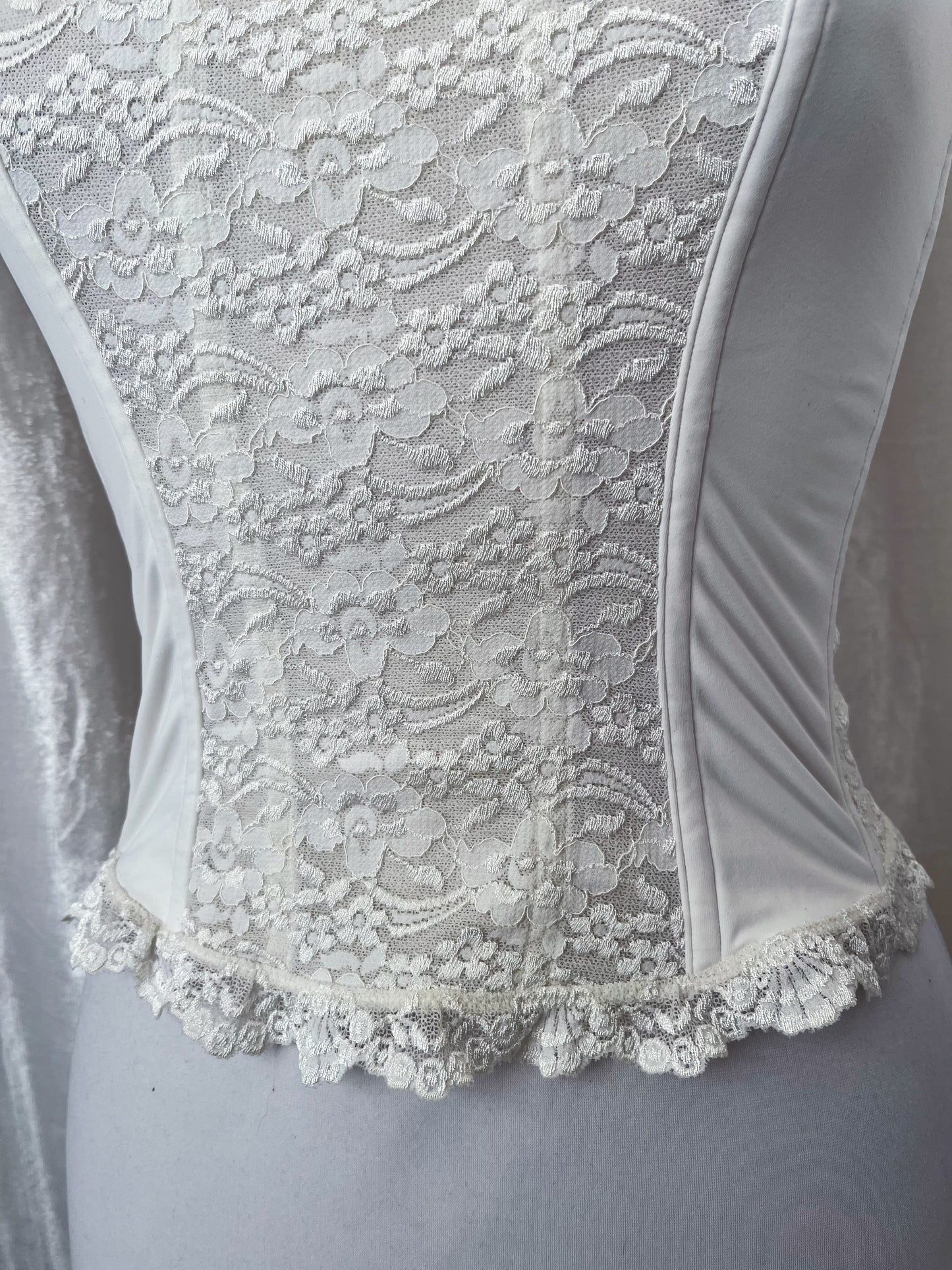 00’s Triumph angelic corset top