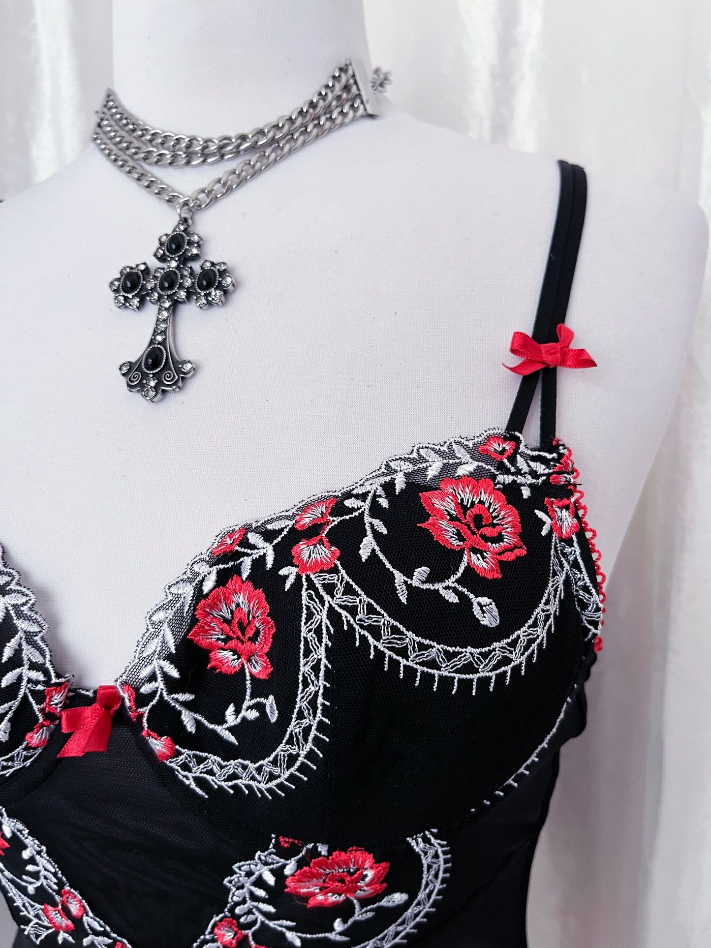 Dark fairy mesh corset top 🌹