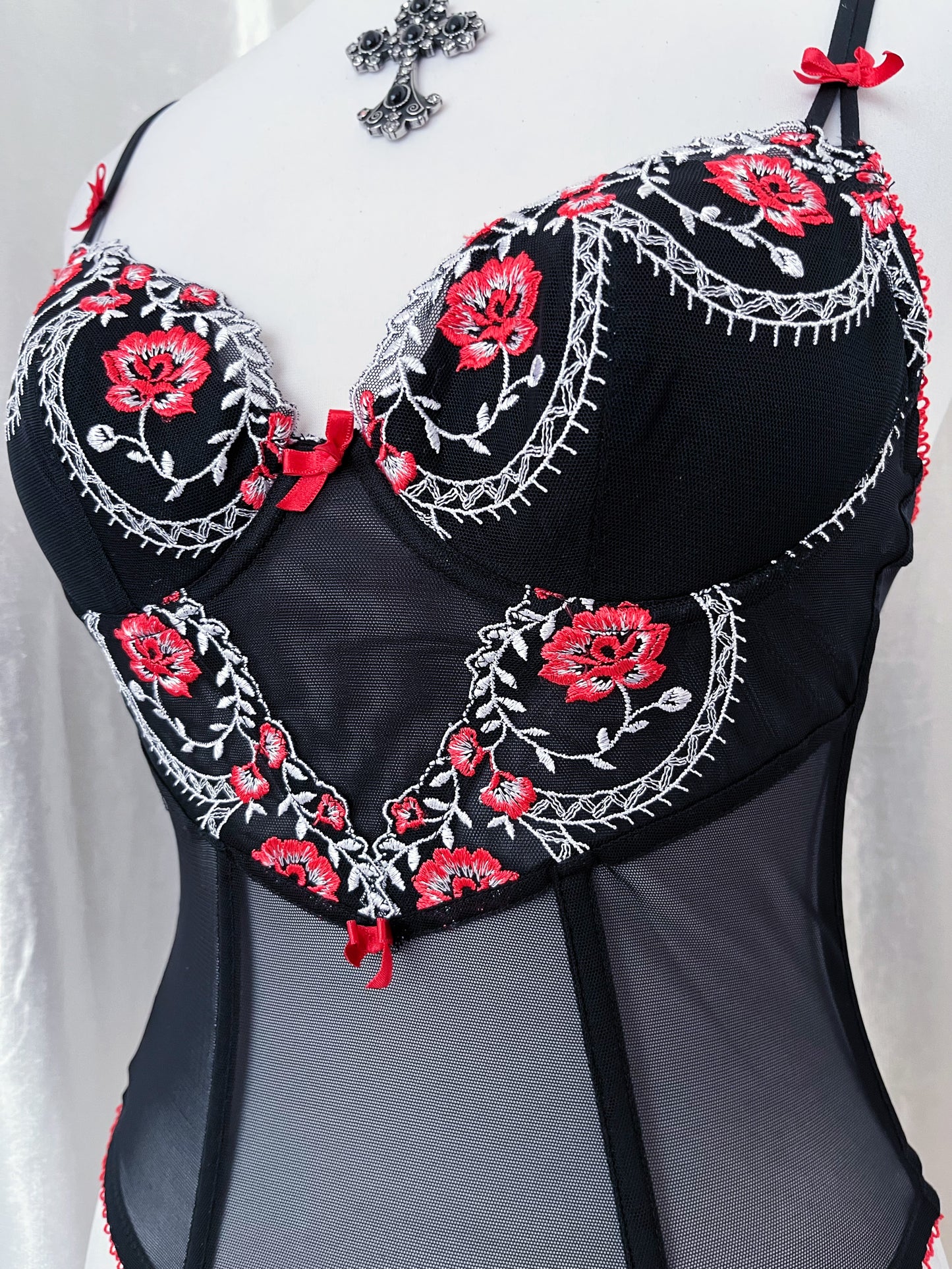 Dark fairy mesh corset top 🌹