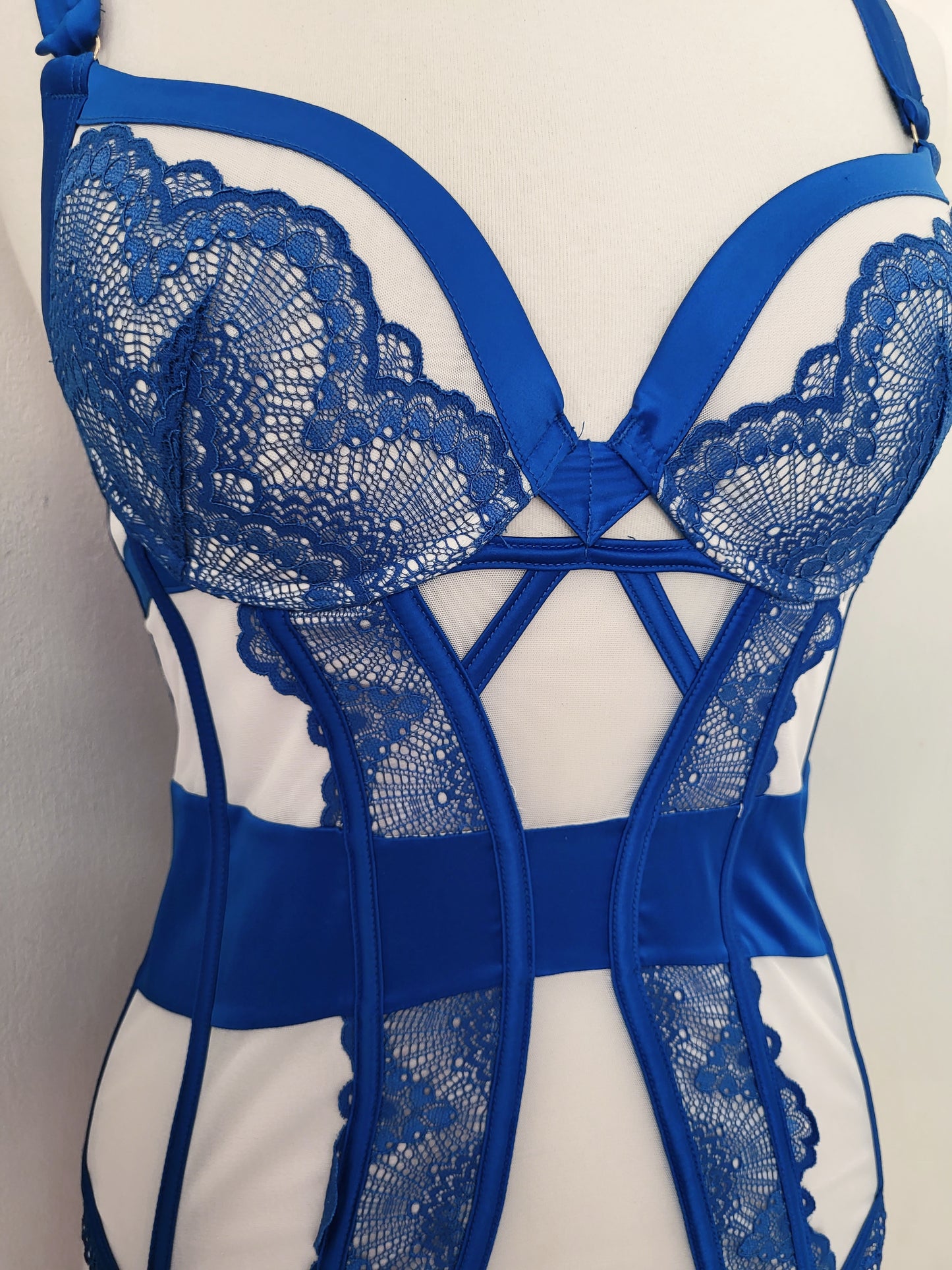 Mesmerising fairy blue & white corset 🧚🏼♂️