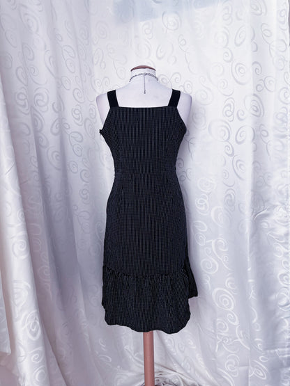 00’s Gothic striped dress with bow detail 💀🦇