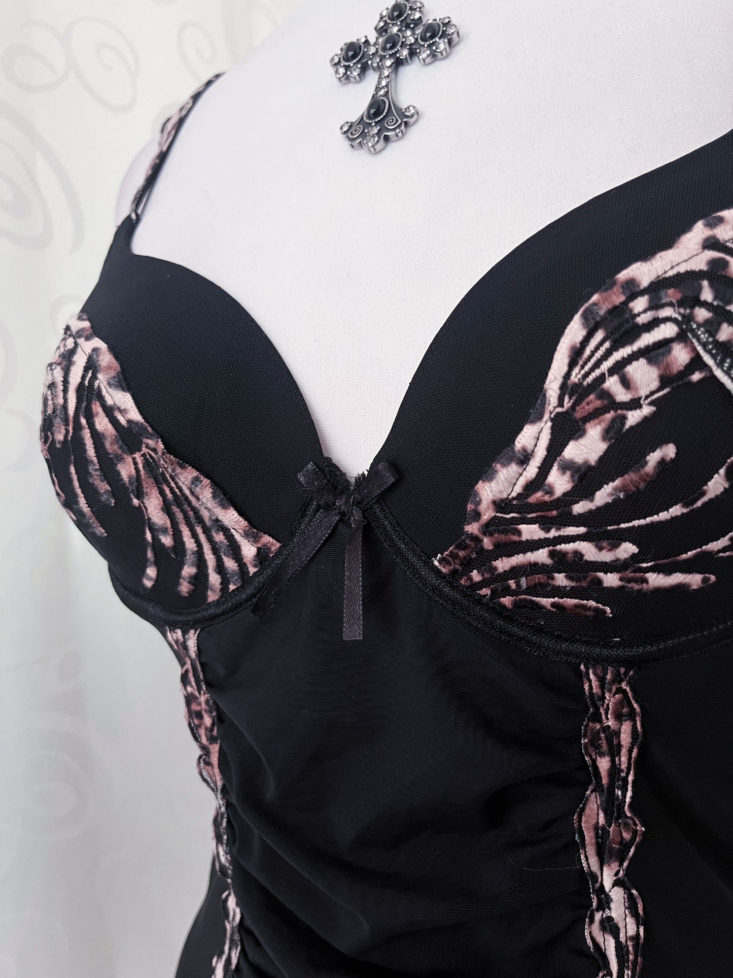 Black & leopard print mesh corset 🐆🕷️