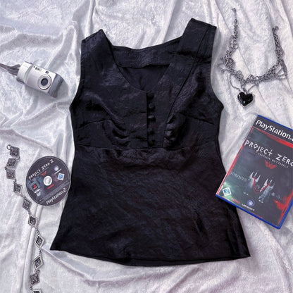 00’s Horror Protagonist / Dark coquette satin black top 🗝️🎞️