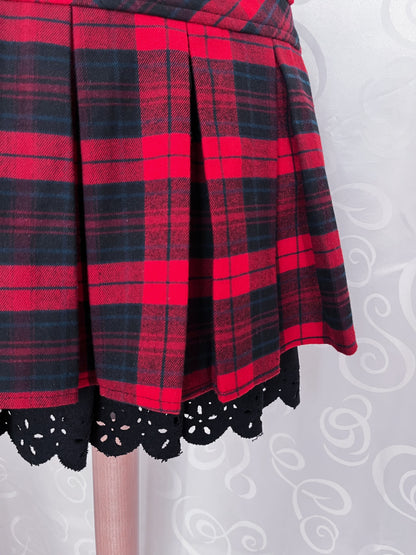 00’s plaid tartan red skirt with lining ❤️🫀