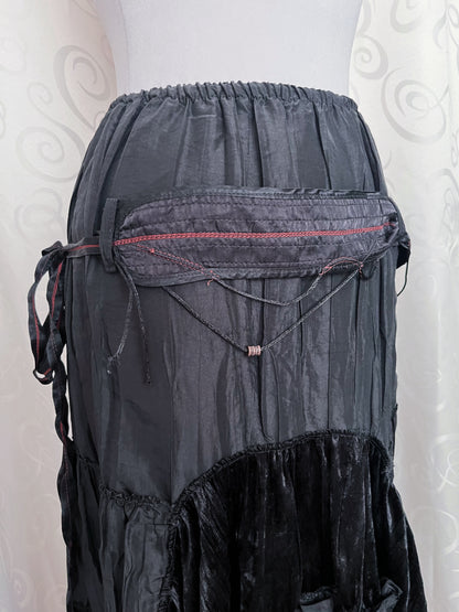 00’s whimsy maxi skirt with velvet detail 🦇