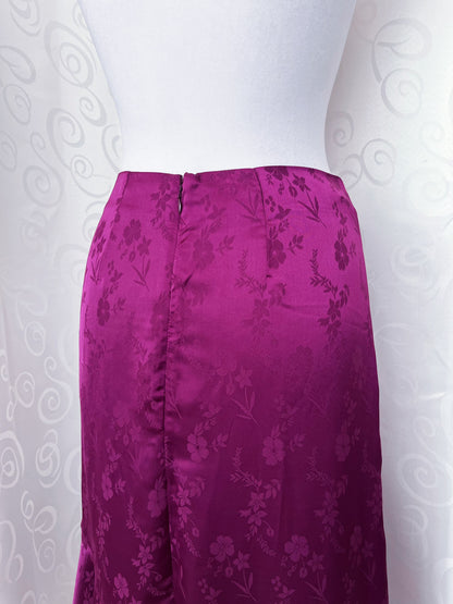Whimsy fairy maxi magenta skirt with embossed details 🎀💕