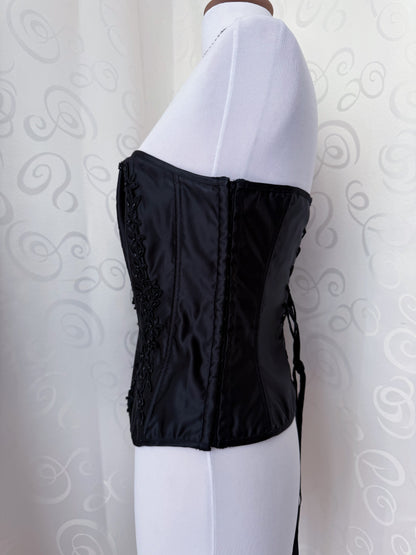 Whimsygoth/Gothic lace-up corset 🗝️🦇