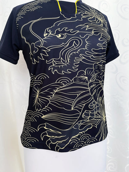 Insane black sports dragon tee 🐉