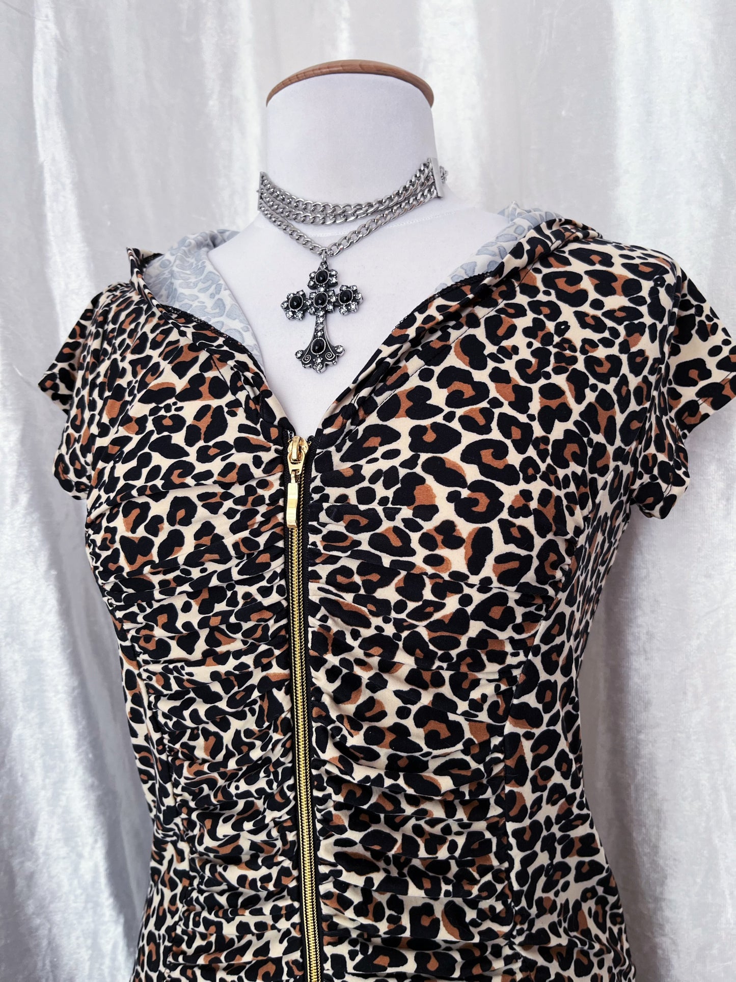 Punk short-sleeve zip-up jacket 🐆