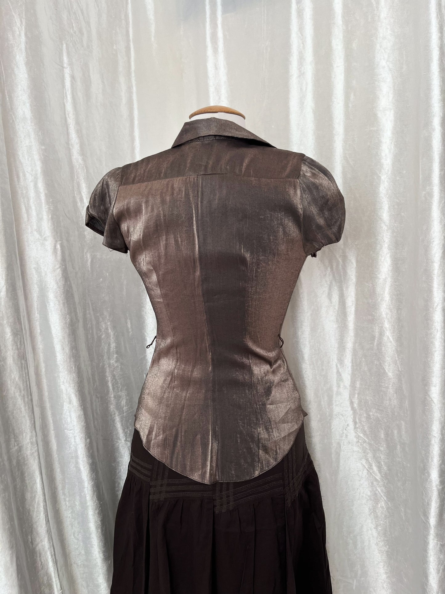 Dark coquette shiny brown shirt 🎥