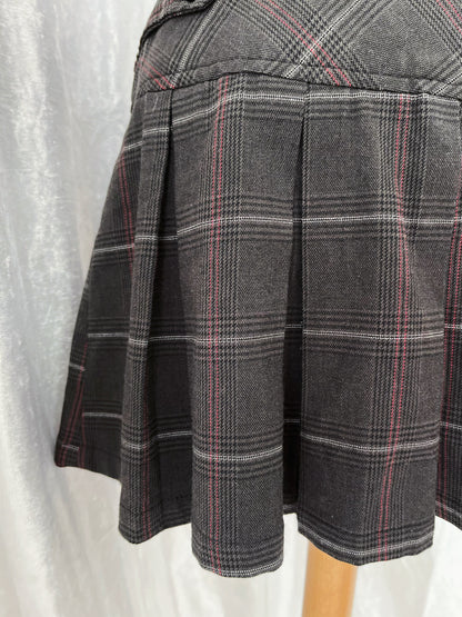 Amazing mini plaid skirt ✨