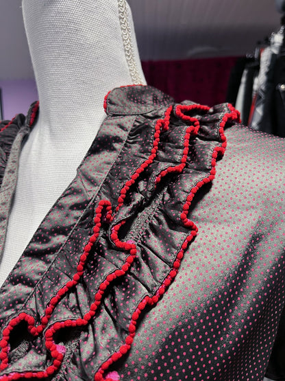 Twee/Jirai kei dark grey polka ruffle shirt 🍓