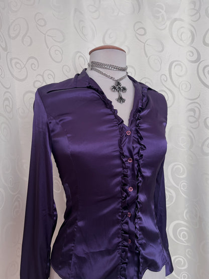 00’s Gothic purple satin shirt with ruffle details 💜
