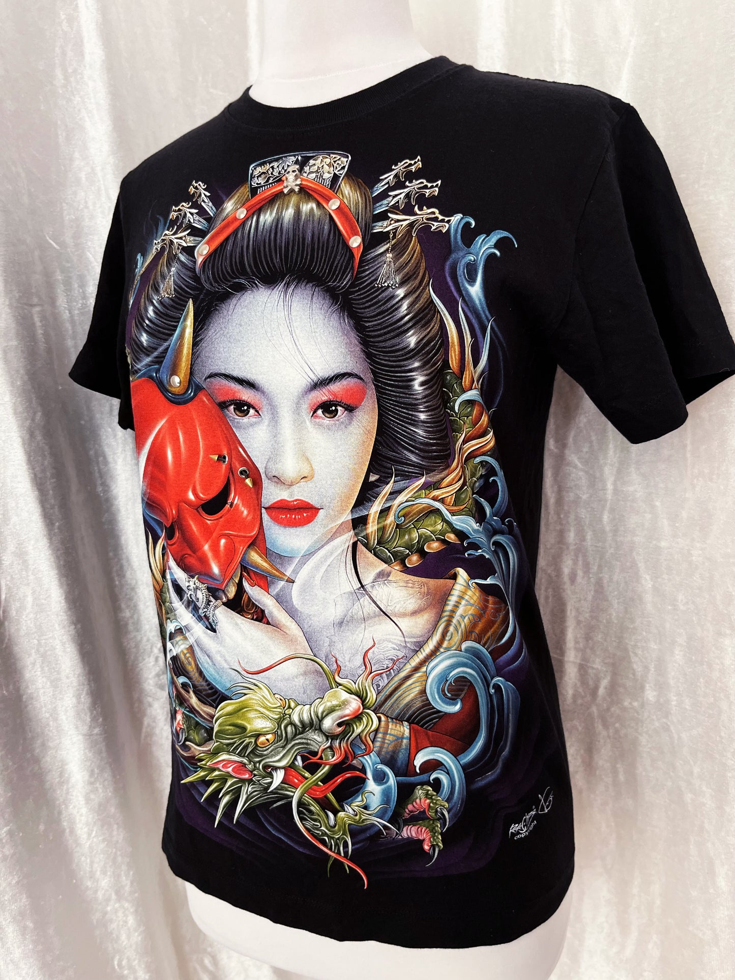 Vintage Geisha cotton shirt with PIERCING & embossed dragon details 👺👹