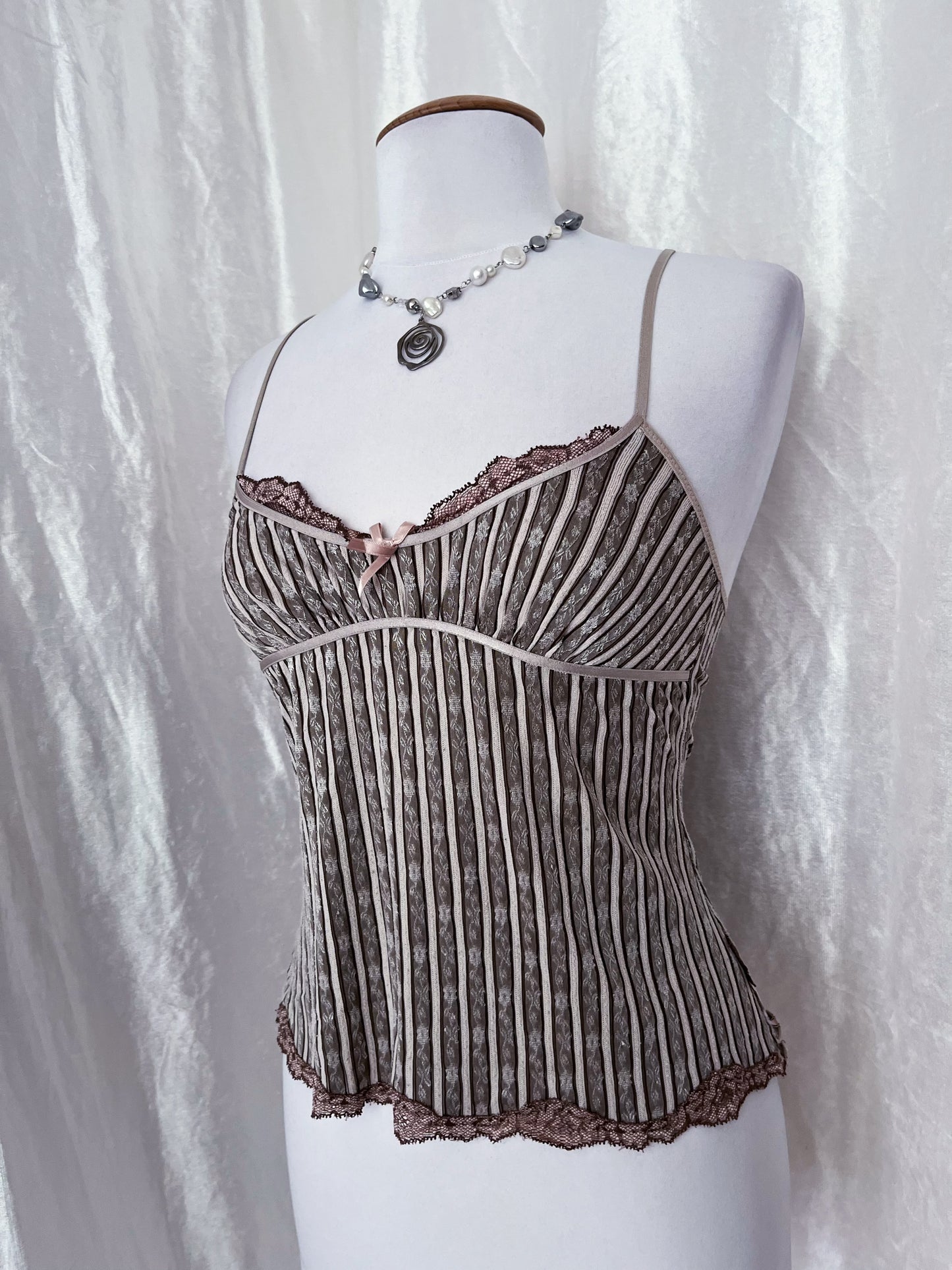 00’s coquette lingerie top 🎀✨