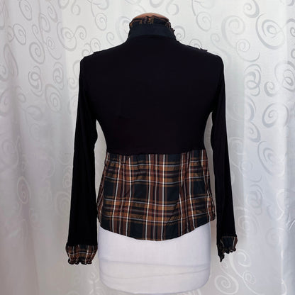 00’s deadstock Gothic/Jirai Kei tartan shirt with bolero effect 🌀🐌