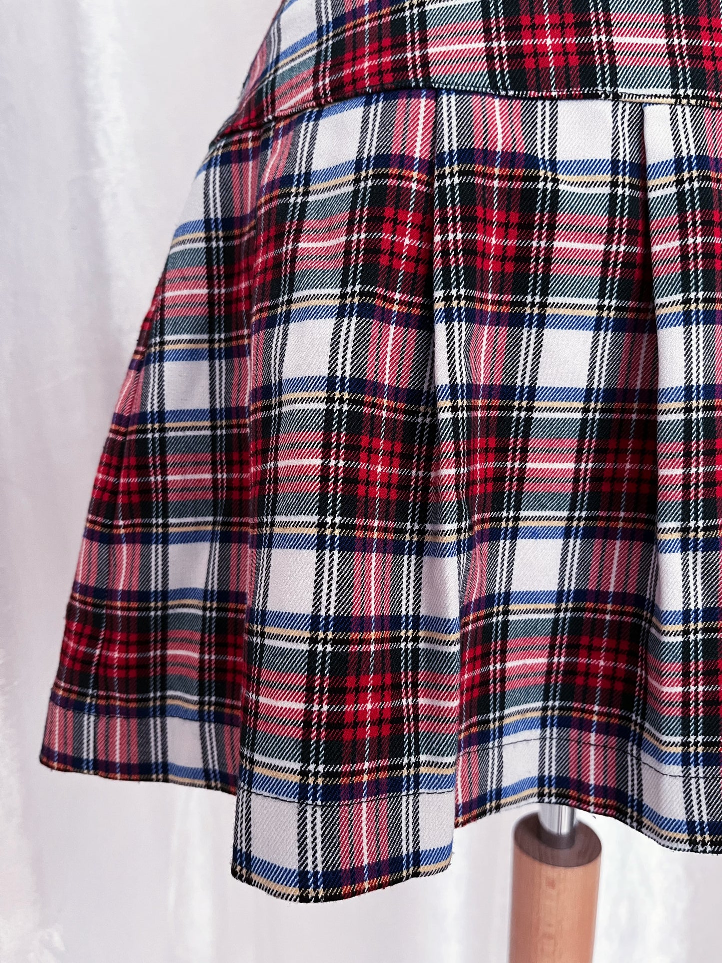 Iconic mini plaid skirt ❤️