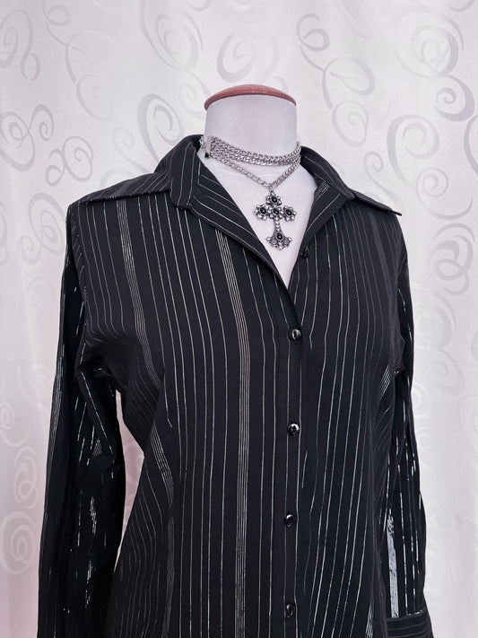 00’s gothic striped black shirt 🦇🌀