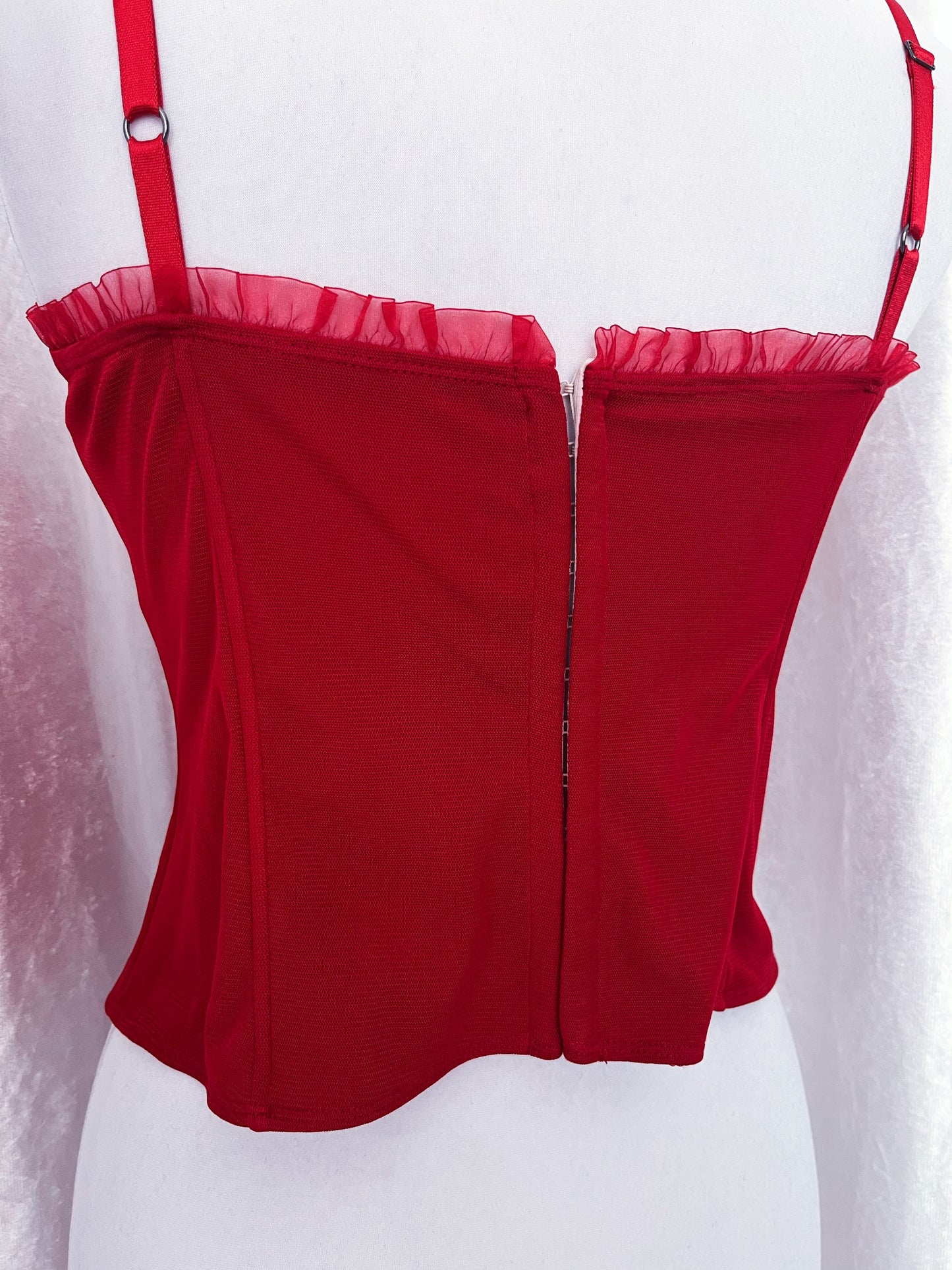 00’s red corset top ✨🌹