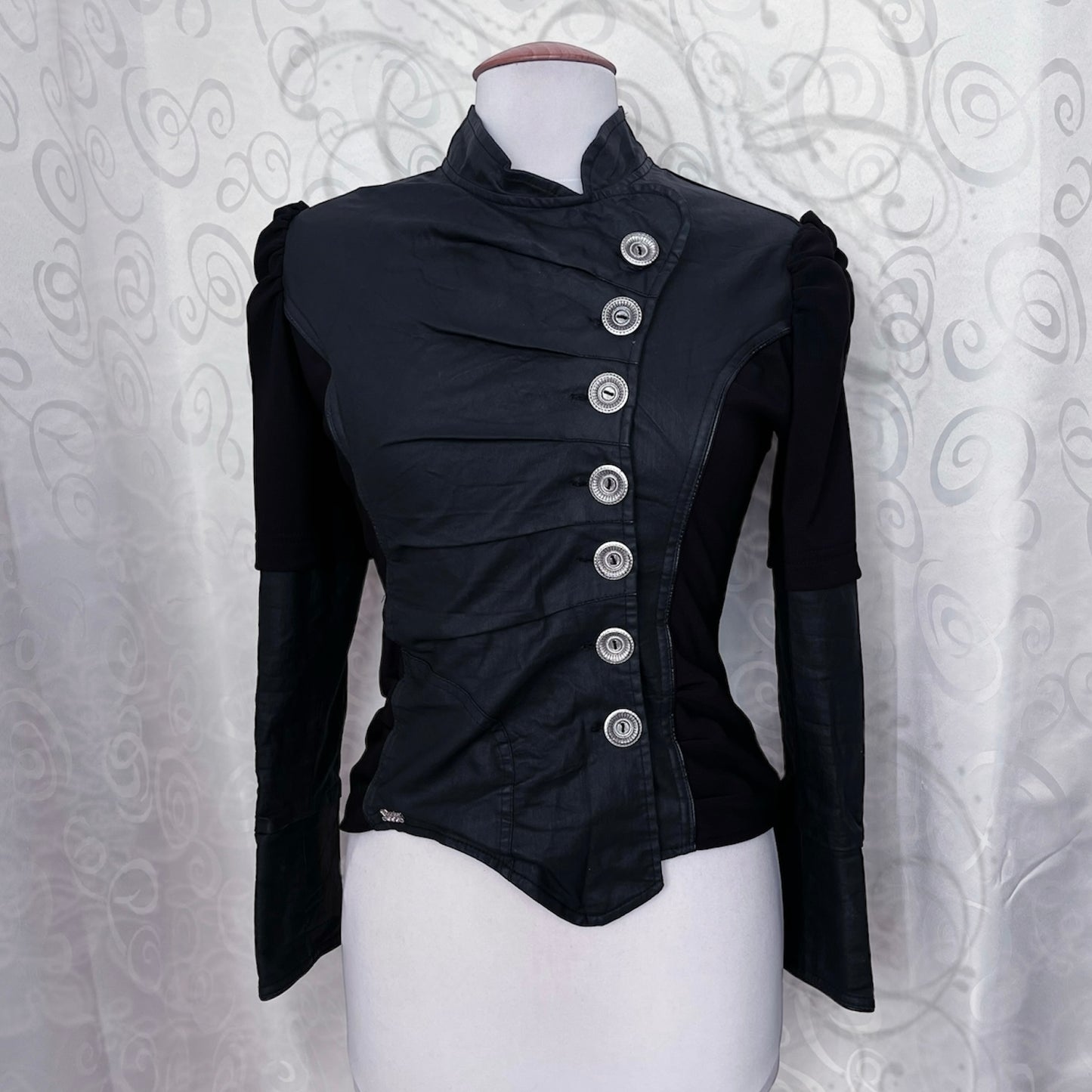 Gothic black jacket 🦇