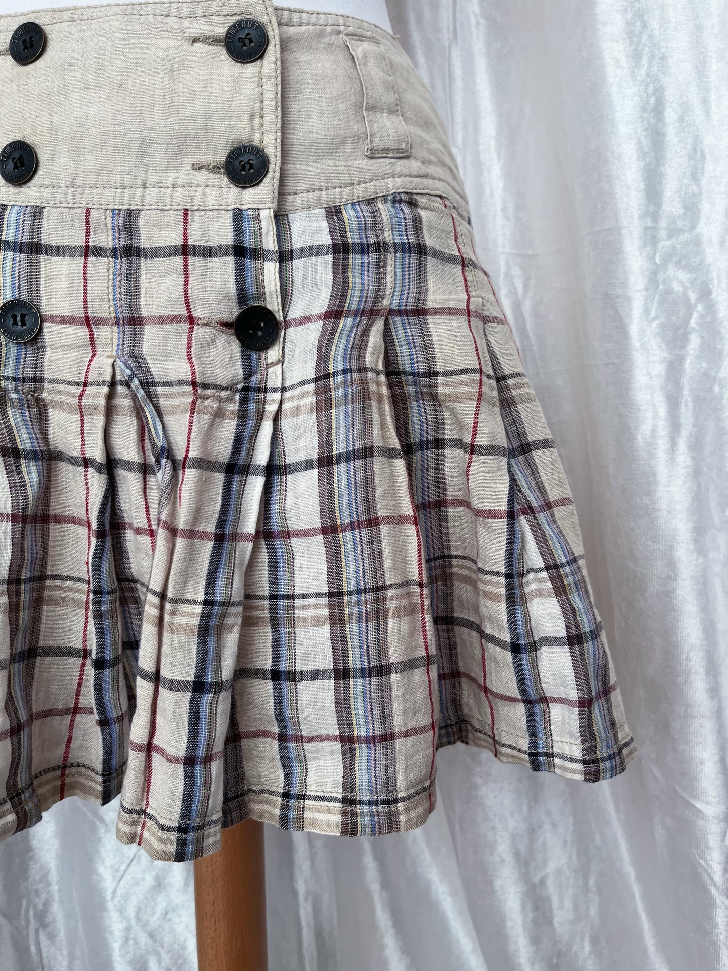 Cute dark academia x coquette linen skirt 📖📓