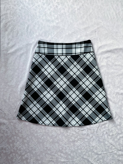 Checked black & white skirt