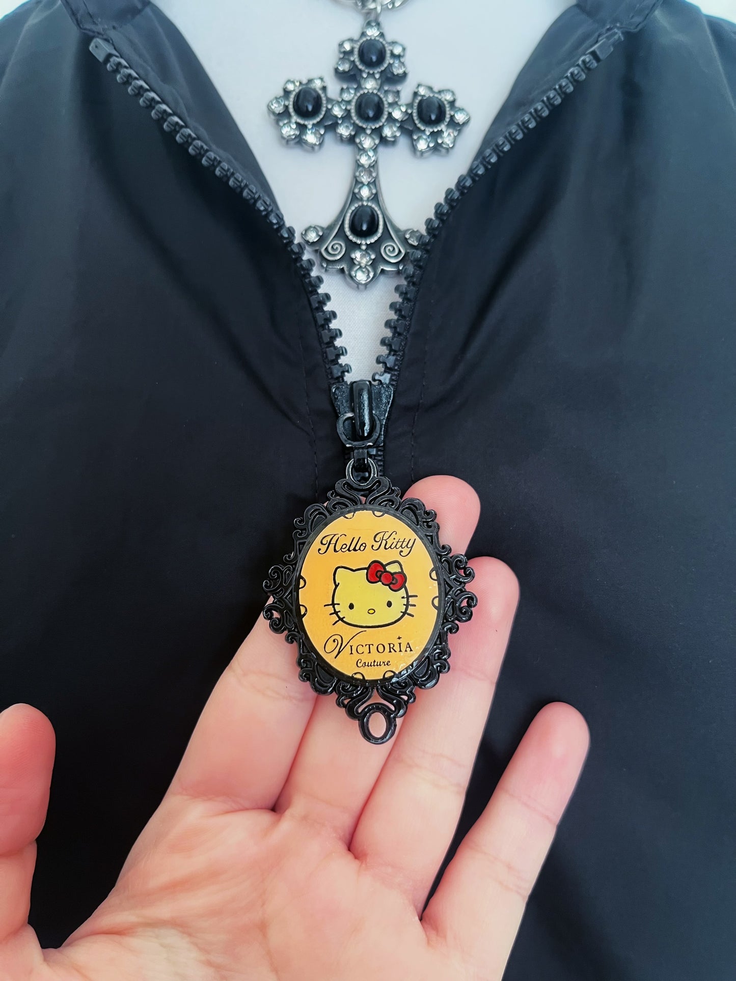Victoria Couture Hello Kitty jacket 🎀🐱