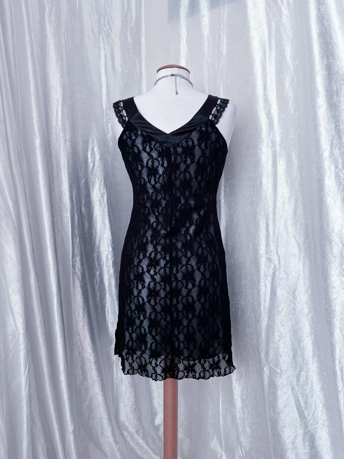 ♱00’s dark coquette lace dress♱