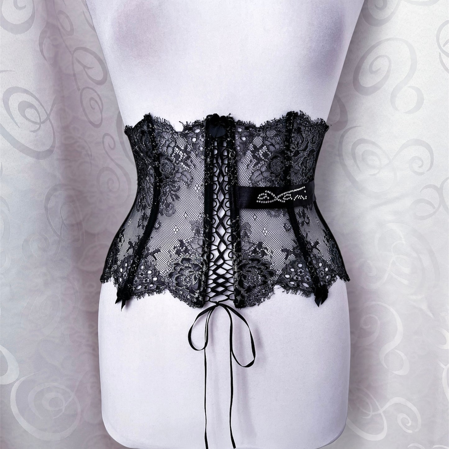 Whimsygoth stunning mesh & lacey waist corset 🌀🕸️