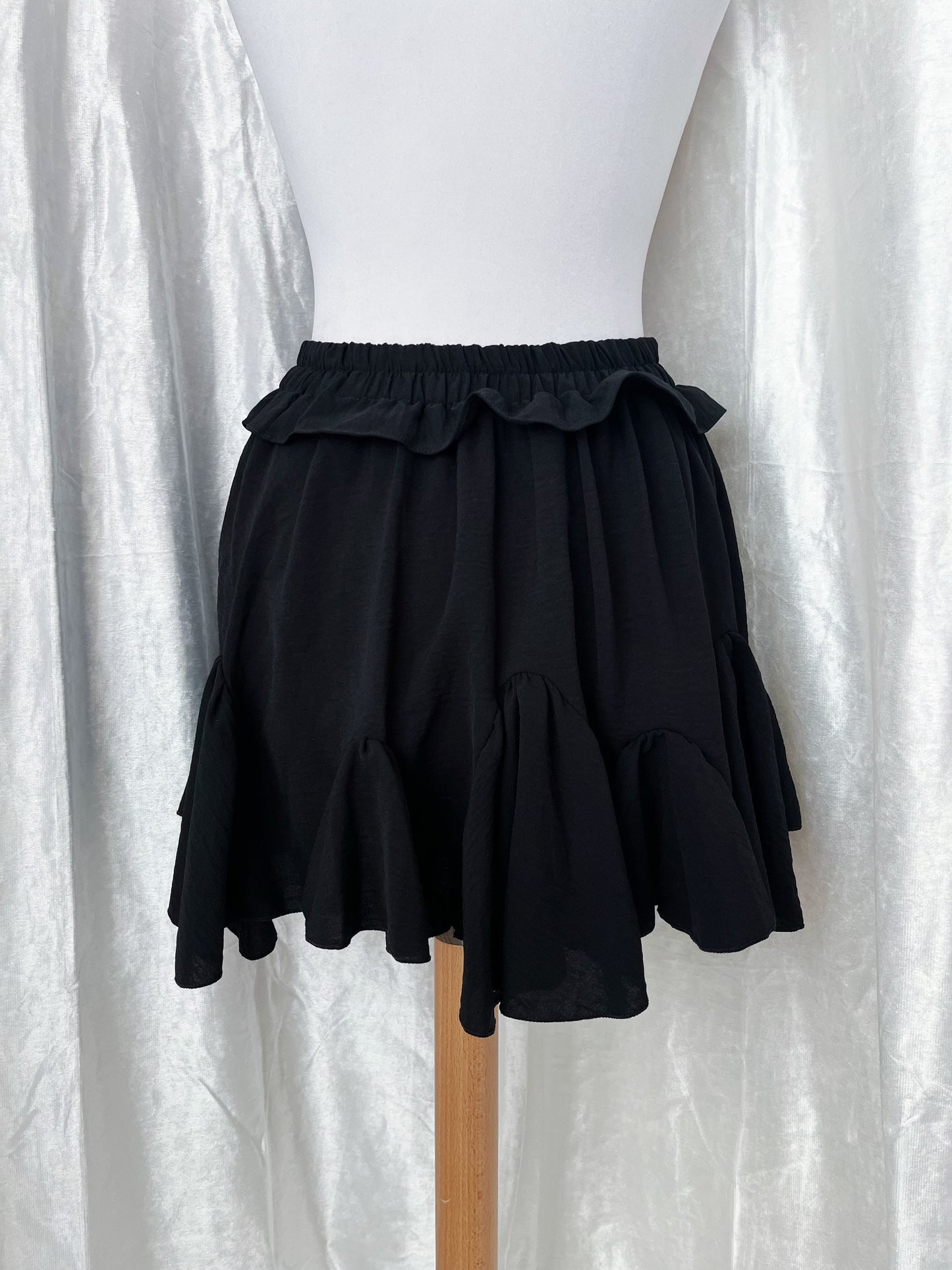 Gothic dark coquette skirt 🕸️